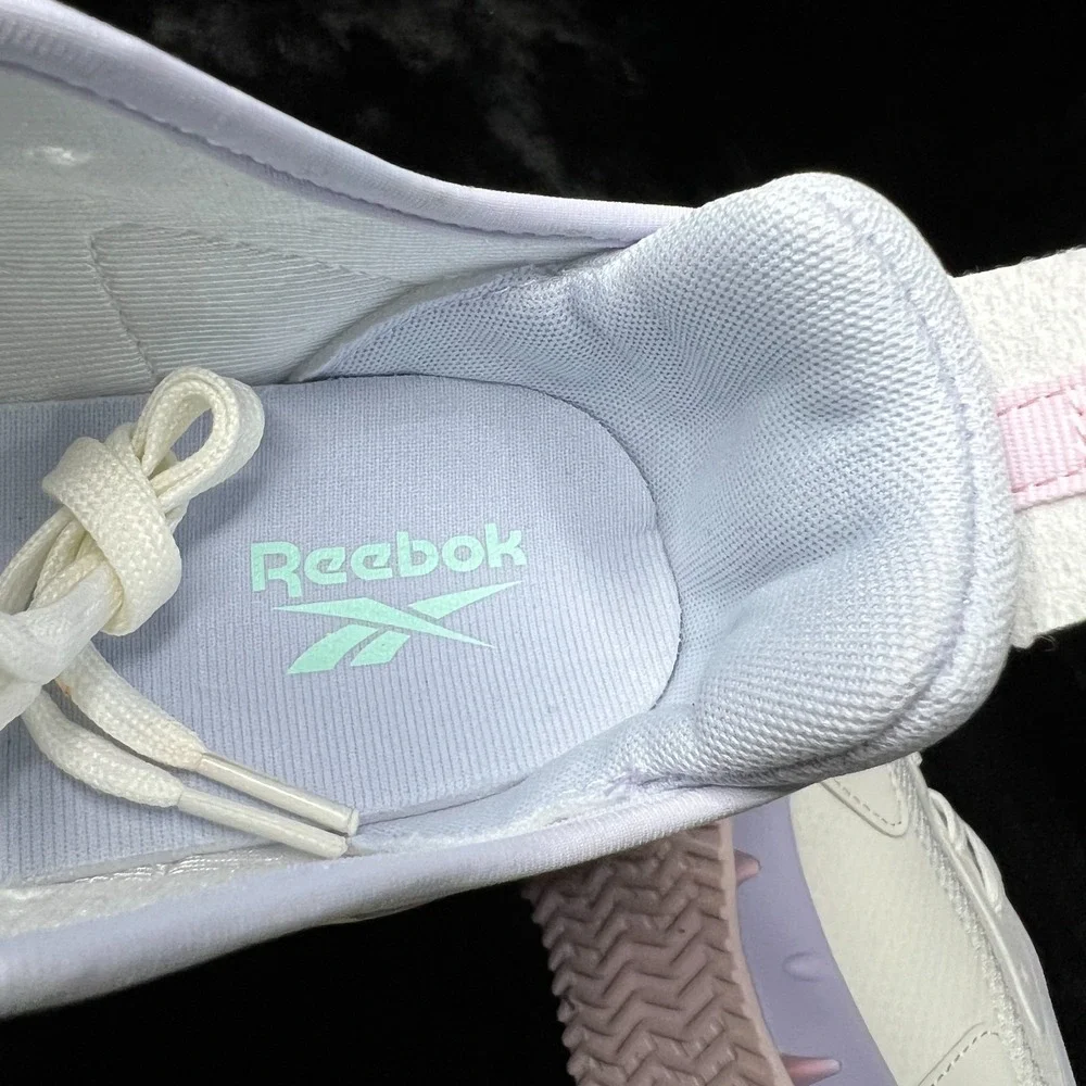 Reebok Zig Dynamica Kids 7 Running Shoes White Marshmallow Blue Athletic Sneaker